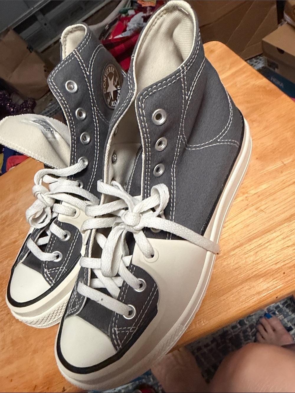 Converse Kids High-Top Canvas Sneakers in Charcoal Gray and White size 11